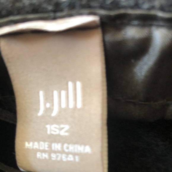 J JILL Gray 100% Wool Hat with black ribbon accent - Picture 8 of 16